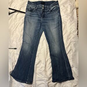 Buckle Medium Blue Flare Women's Jeans